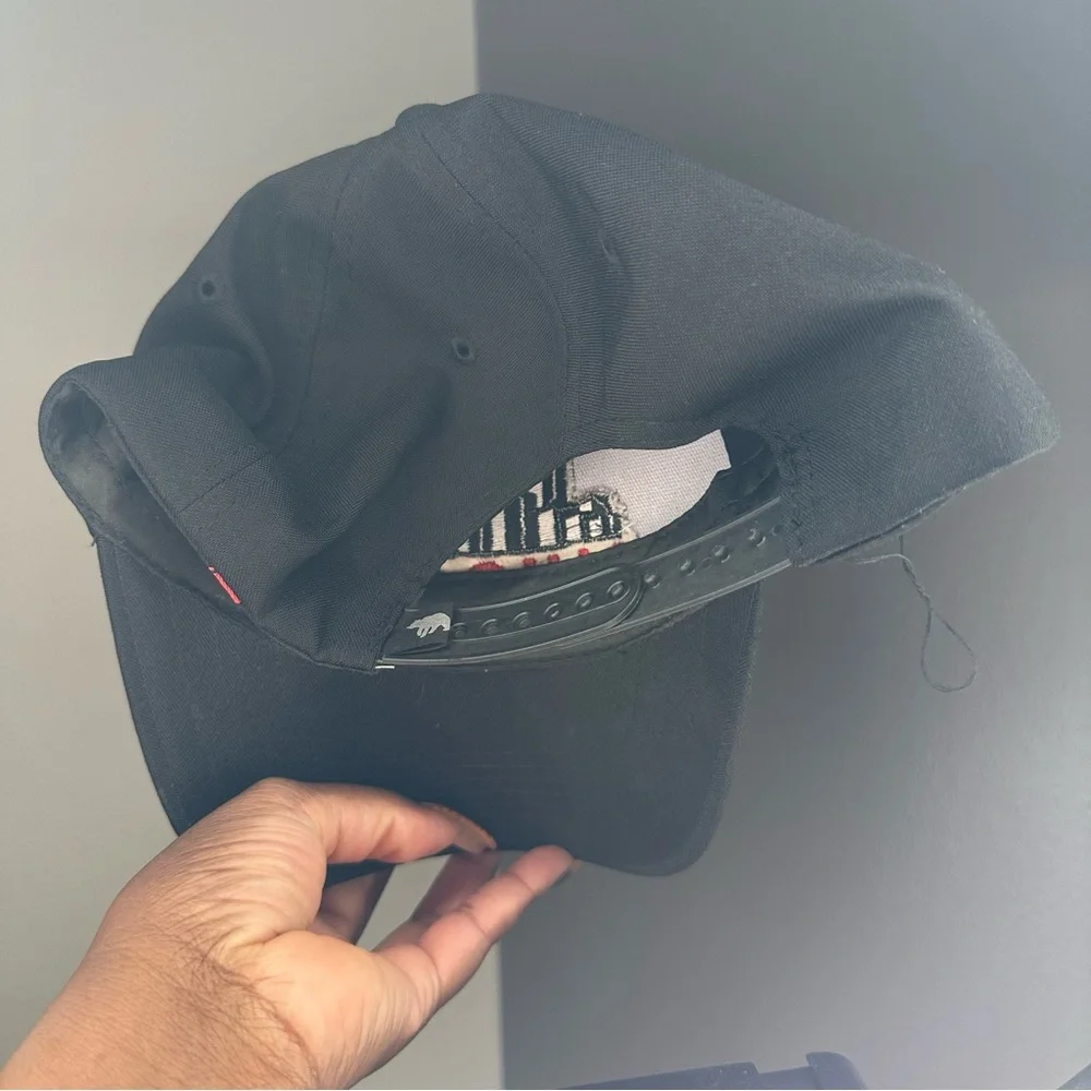 Chicago Black and Red Cap SAME DAY SHIP 💨🛫📦🤗 - Picture 7 of 9